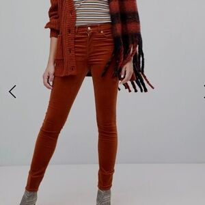 MONKI BURNT ORANGE MID-RISE SOFT SKINNY STRETCH CORDUROY PANTS